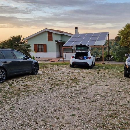 Апартаменты La Valle Incantata - Immerso Nel Verde A 10 Minuti Dal Mare Сассари Экстерьер фото